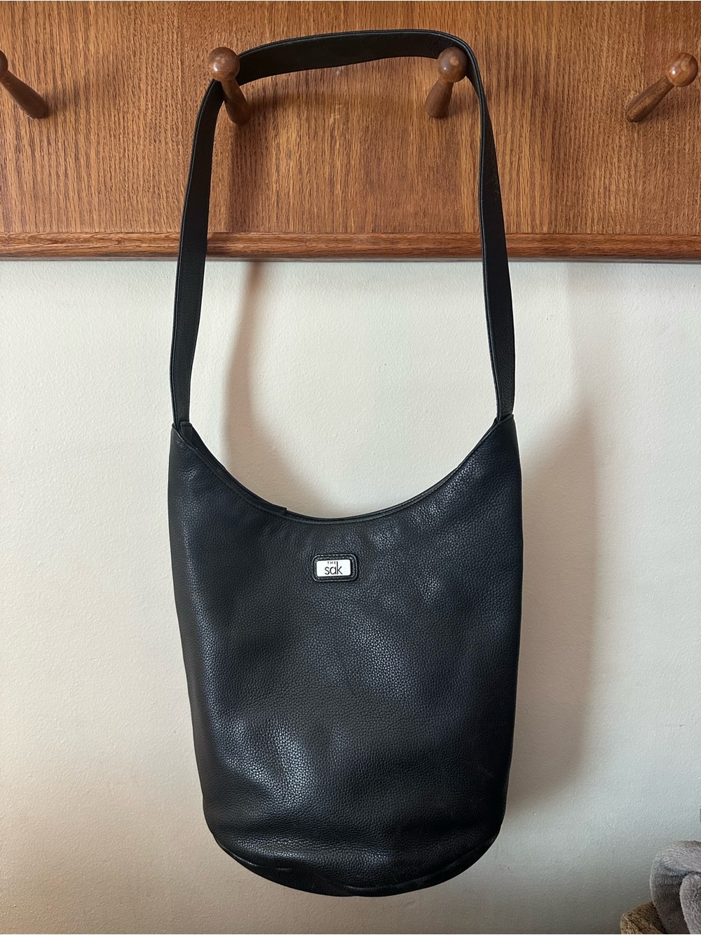 The Sak Black Pebbled Leather Hobo Slouchy Shoulder Bag Purse Boho
